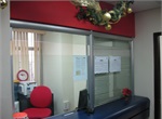Oficina de banco ubicado en registro mercantil